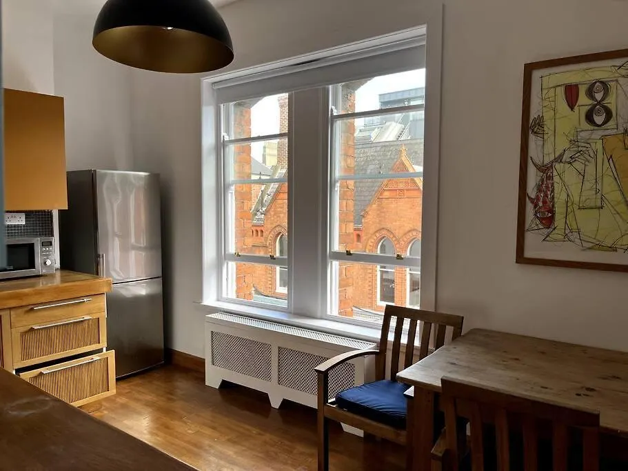 Charming City Townhouse Dublin Holiday home